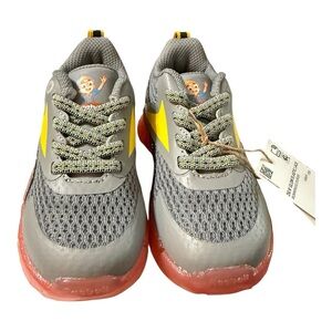 Reebok Zig N’ Glow Infant Sneakers - Size 6 (Lights Up)